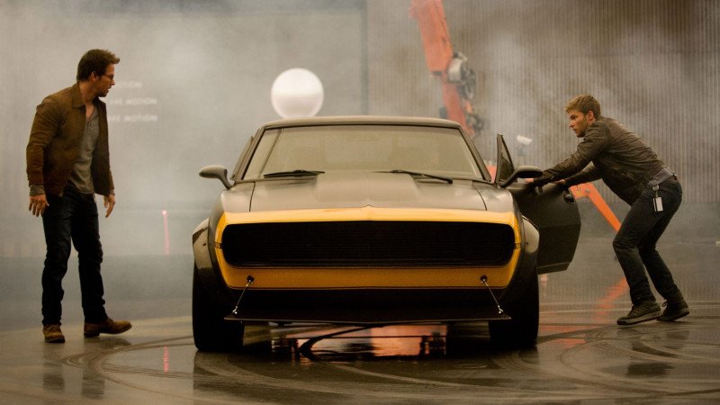 Transformers 4: L'era dell'estinzione (1 giugno) stasera in tv sul 20 e in diretta streaming Transformers 4: L'era dell'estinzione (1 giugno) stasera in tv sul 20 e in diretta streaming