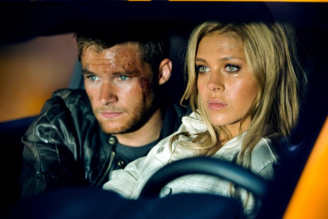 Jack Reynor e Nicola Peltz sono Shane Dyson e Tessa Yeager Jack Reynor e Nicola Peltz sono Shane Dyson e Tessa Yeager