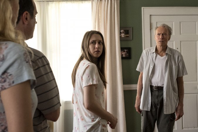 Taissa Farmiga e Clint Eastwood sono Ginny ed Earl Stone Taissa Farmiga e Clint Eastwood sono Ginny ed Earl Stone