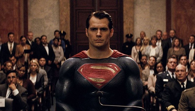 Henry Cavill interpreta Superman Henry Cavill interpreta Superman