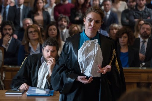 Claudia Gerini interpreta Paola Maralfa