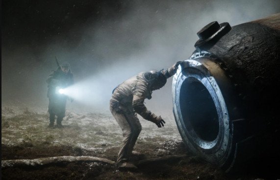 Sputnik (film) - Stasera in tv su Rai 4 e in diretta streaming RaiPlay Sputnik (film) - Stasera in tv su Rai 4 e in diretta streaming RaiPlay