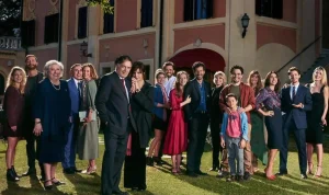 A Casa Tutti Bene - Poster promozionale