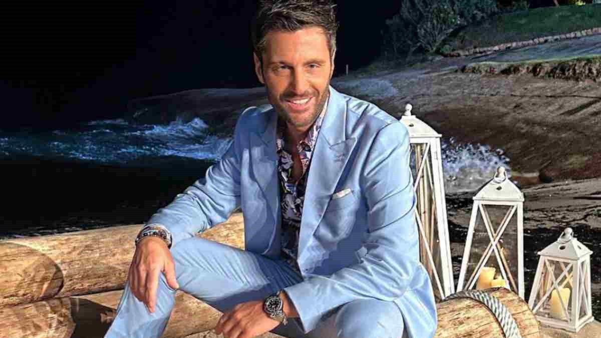 Il conduttore Filippo Bisciglia