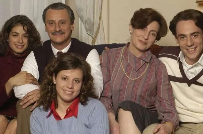 Paolo Borsellino con i suoi figli nel film del 2004 Paolo Borsellino con i suoi figli nel film del 2004