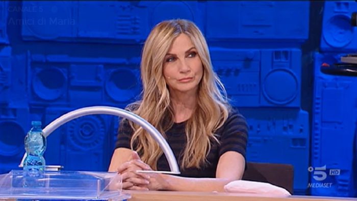 Amici di Maria de Filippi, anticipazioni puntata di oggi in Tv, la proposta di Lorella Cuccarini