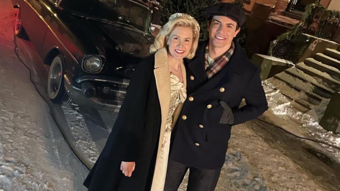 Ginna Claire Mason e Derek Klena Ginna Claire Mason e Derek Klena