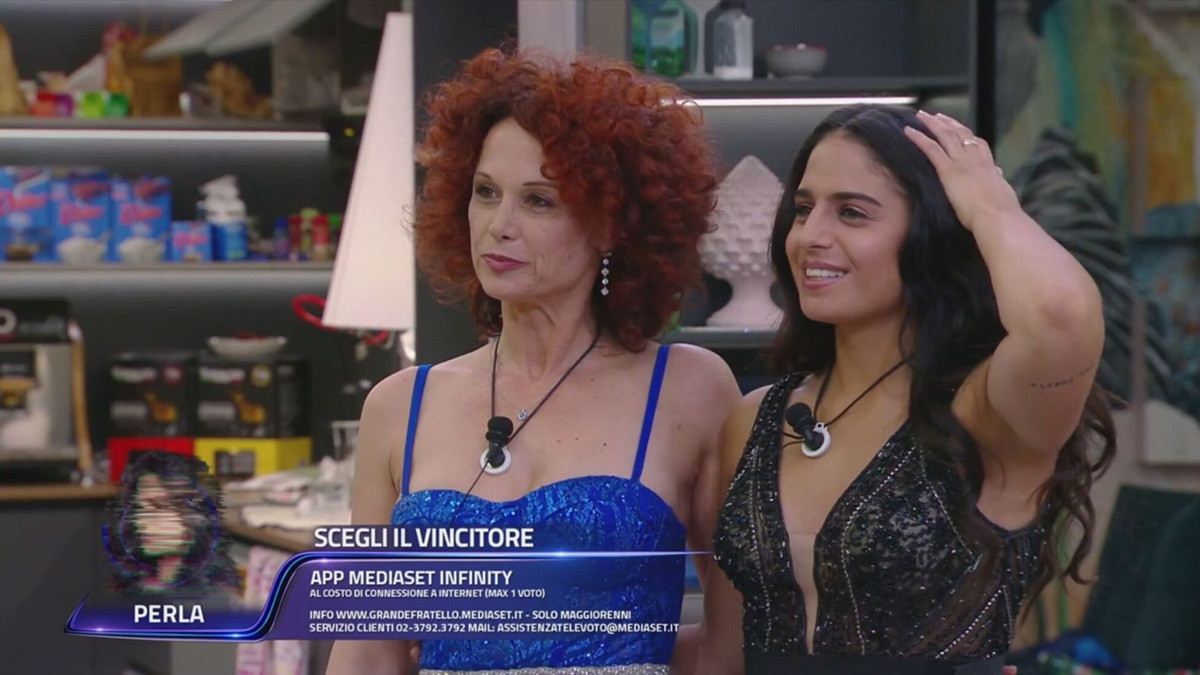 Grande Fratello, Beatrice Luzzi e Perla Vatiero