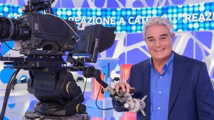 Reazione a Catena, Pino Insegno si riprende il preserale di Rai 1 Reazione a Catena, Pino Insegno si riprende il preserale di Rai 1