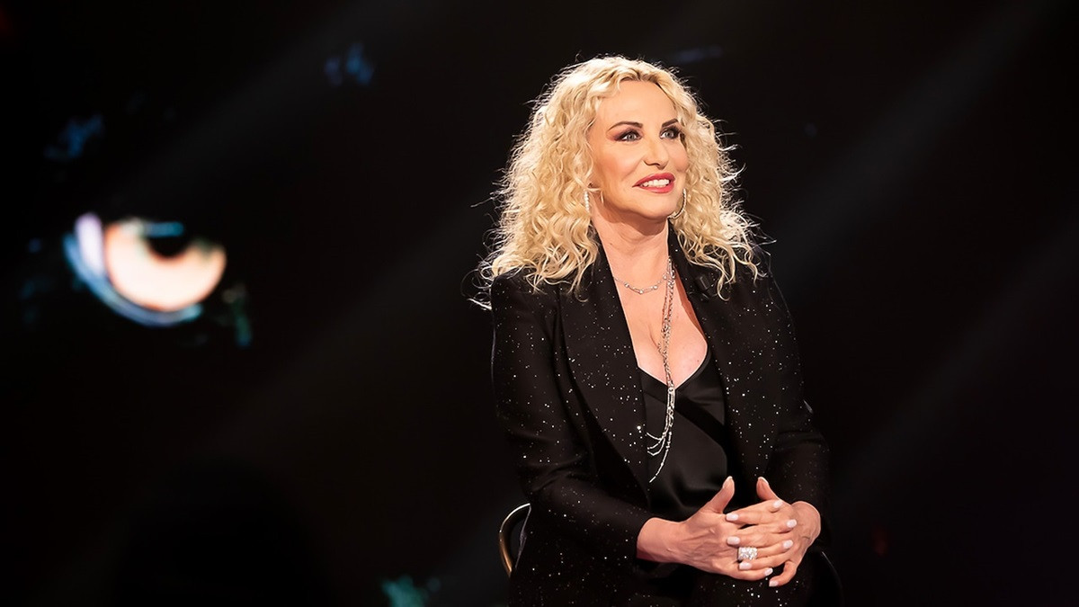 La conduttrice Antonella Clerici La conduttrice Antonella Clerici