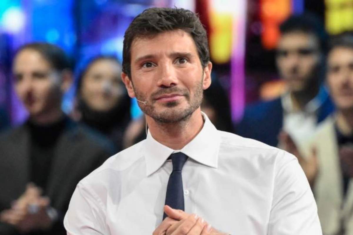 Affari Tuoi, nervosismo in Rai - la data che fa tremare De Martino (RaiPlay)