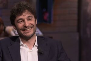 Lino Guanciale, torna con la fiction più bella (RaiPlay)