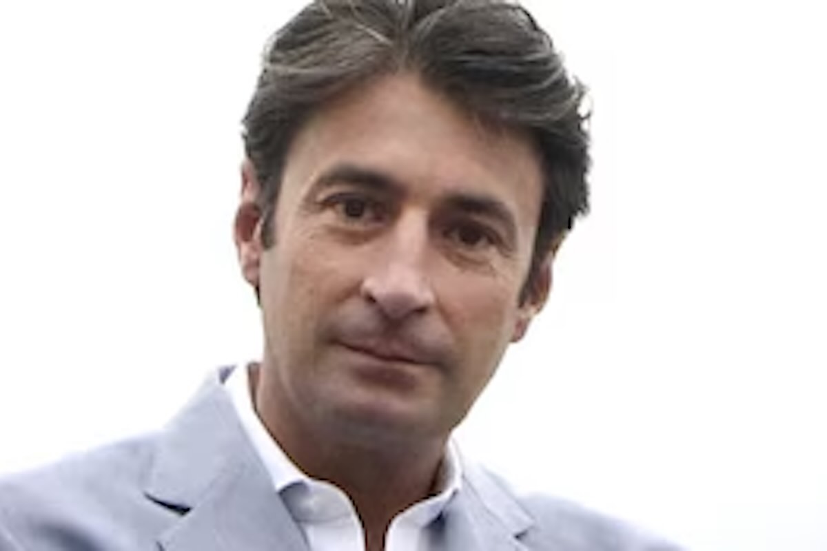 Grande delusione per Milo Infante: Rai mette in pausa ‘Ore 14’, ma c’è un buon motivo. Cosa va in onda al suo posto
