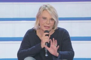 Uomini e Donne, ex tronista cacciato in un'esterna (Mediaset Infinity)